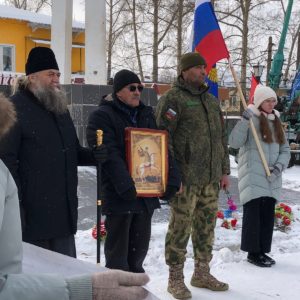 В городе Вихоревка при храме во имя святителя Николая Чудотворца прошла военно-патриотическая эстафета