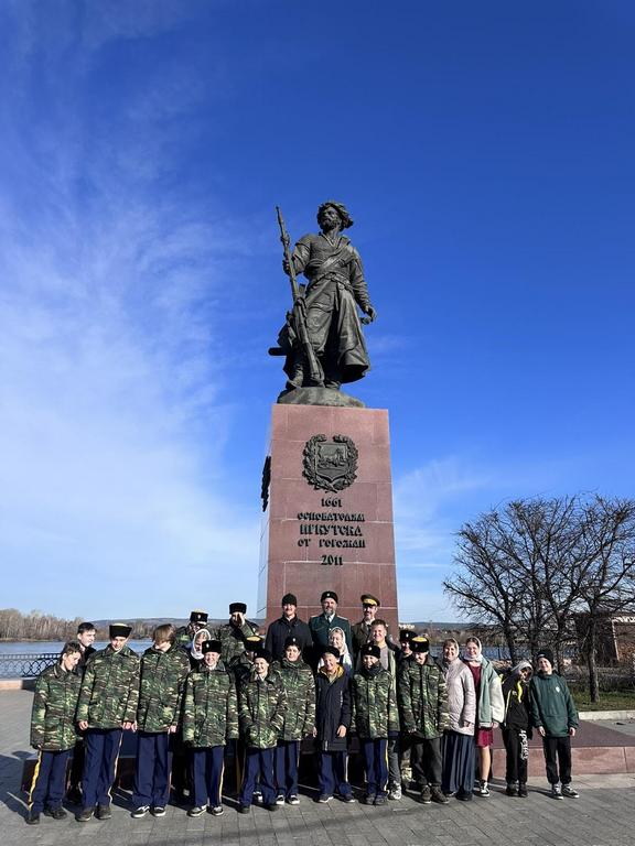 Протоиерей Андрей Дорогобид возглавил паломническую поездку в город Иркутск к Годеновскому Кресту