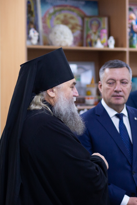 Визит губернатора в собор Рождества Христова и центр «Слово»