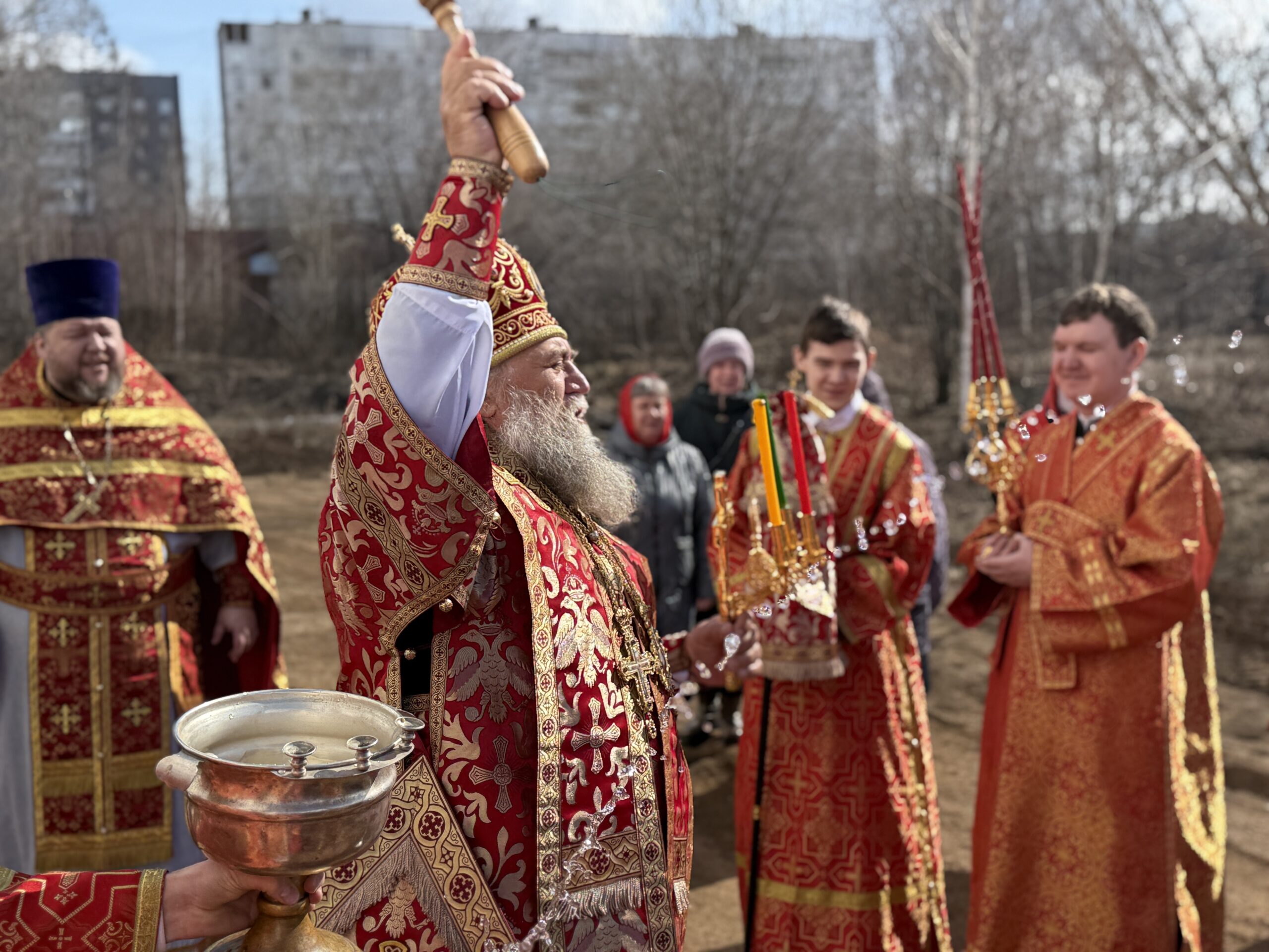 Архиерейское Богослужение в среду Светлой Седмицы